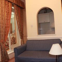 Отель London Aparthotel комната для гостей