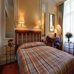 Отель Schweizerhof Zürich 4* Стандартный номер с различными типами кроватей фото 13