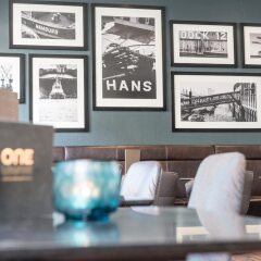 Отель Motel One Hamburg-Altona Германия, Гамбург - отзывы, цены и фото номеров - забронировать отель Motel One Hamburg-Altona онлайн интерьер отеля фото 3