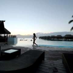 Отель Sofitel Moorea la Ora Beach Resort бассейн фото 5