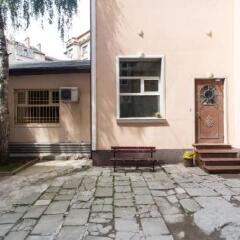 Отель Garibaldi Guest House Болгария, София - отзывы, цены и фото номеров - забронировать отель Garibaldi Guest House онлайн парковка