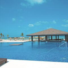 Отель Royalton White Sands All Inclusive Ямайка, Дискавери-Бей - отзывы, цены и фото номеров - забронировать отель Royalton White Sands All Inclusive онлайн бассейн фото 2