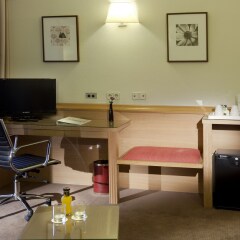 Отель Holiday Inn Madrid - Pirámides удобства в номере