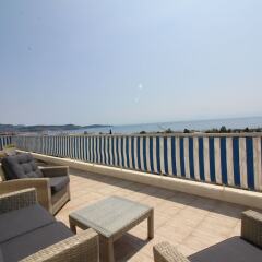Отель Nice Booking-Domaine Fleurs-Penthouse Франция, Ницца - отзывы, цены и фото номеров - забронировать отель Nice Booking-Domaine Fleurs-Penthouse онлайн пляж