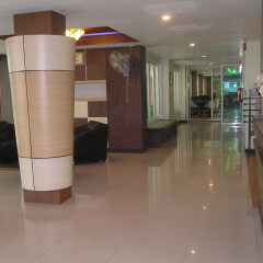 The Impress Khonkaen Hotel интерьер отеля