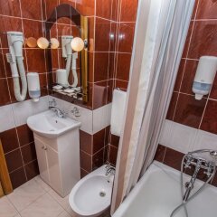 Гостиница Мир Киев ванная фото 2