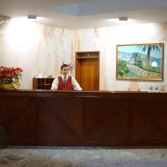 Отель Aparthotel Imperatriz Португалия, Фуншал - 1 отзыв об отеле, цены и фото номеров - забронировать отель Aparthotel Imperatriz онлайн интерьер отеля фото 2