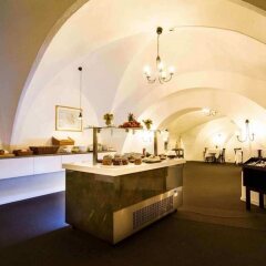 Mayfair Hotel Tunneln