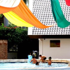 Отель The Ritz Hotel at Garden Oases Филиппины, Давао - отзывы, цены и фото номеров - забронировать отель The Ritz Hotel at Garden Oases онлайн бассейн фото 3