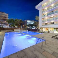 Отель 4R Hotel Playa Margarita Испания, Салоу - отзывы, цены и фото номеров - забронировать отель 4R Hotel Playa Margarita онлайн бассейн фото 3