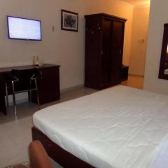 Golden Tulip Lagos Airport Hotel in Ikeja, Nigeria from 294$, photos, reviews - zenhotels.com room amenities