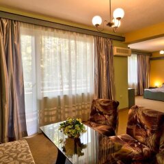 Отель Family Hotel Gabrovo Болгария, Боженци - отзывы, цены и фото номеров - забронировать отель Family Hotel Gabrovo онлайн комната для гостей фото 5