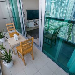 Отель City Nights Holiday Homes- 8 BLVD Walk Tower балкон