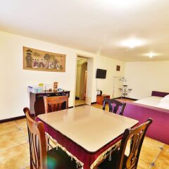 Village Utopia Backpackers Hostel в номере