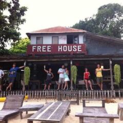 Отель Free House Bungalow Самуи бассейн
