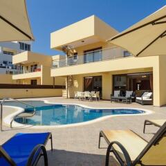 Отель Fig Tree Bay Villa 10 Кипр, Протарас - отзывы, цены и фото номеров - забронировать отель Fig Tree Bay Villa 10 онлайн бассейн фото 3