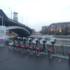 Moscow River Hostel парковка