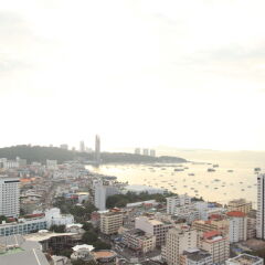 Отель The Base Central Pattaya Sea View пляж