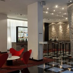 Отель Hilton Madrid Airport Мадрид гостиничный бар