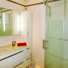 Отель Vue Jardin Massenet AP4079 Франция, Ницца - отзывы, цены и фото номеров - забронировать отель Vue Jardin Massenet AP4079 онлайн ванная