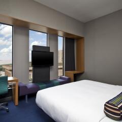 Отель Aloft Tulsa Downtown США, Талса - отзывы, цены и фото номеров - забронировать отель Aloft Tulsa Downtown онлайн комната для гостей фото 2
