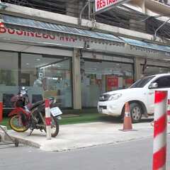 Отель Citin Sukhumvit 11 Nana Bangkok by Compass Hospitality Бангкок парковка