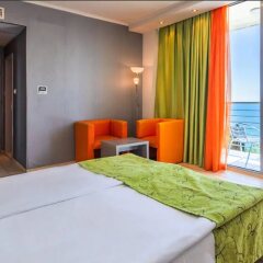 Отель SOL Marina Palace Болгария, Несебр - отзывы, цены и фото номеров - забронировать отель SOL Marina Palace онлайн комната для гостей фото 3