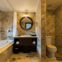 Отель Silk Path Grand Resort & Spa Sapa ванная фото 2