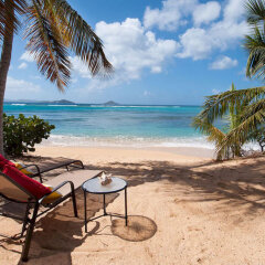 Отель Mango Bay Resort пляж