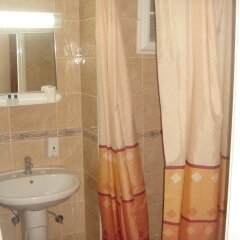 Ege Guneş Hotel Турция, Измир - отзывы, цены и фото номеров - забронировать отель Ege Guneş Hotel онлайн ванная фото 2