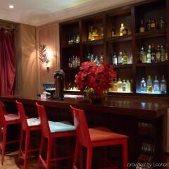 Warwick Palm Beach Hotel гостиничный бар