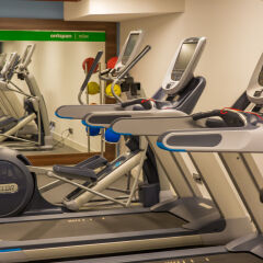 Отель Hampton by Hilton Amsterdam Centre East фитнесс-зал фото 2