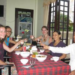 Отель Han Thuyen Homestay питание фото 3