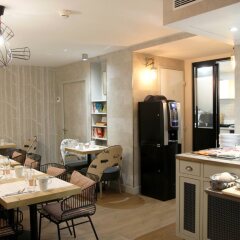 Best Western Plus Hotel Litteraire Marcel Ayme питание