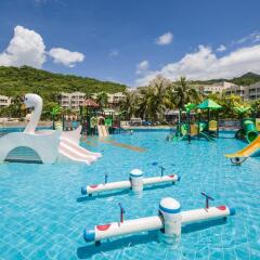 Отель Cactus Resort Sanya by Gloria бассейн фото 3
