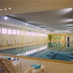 Отель Holiday Inn Suzhou Youlian бассейн