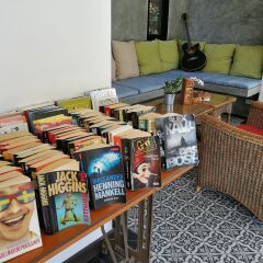 Отель The Umbrella House интерьер отеля