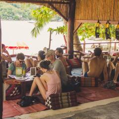 Отель Taatoh Resort & Freedom Beach Resort питание