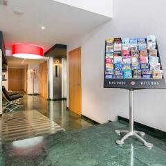 Отель AinB Sagrada Familia Apartments Испания, Барселона - 2 отзыва об отеле, цены и фото номеров - забронировать отель AinB Sagrada Familia Apartments онлайн бассейн