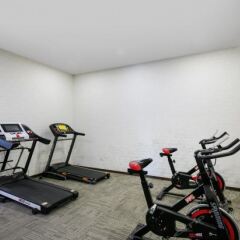 Отель Hanting Express Hangzhou Xiasha Branch фитнесс-зал