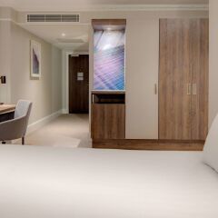Отель Hilton Edinburgh Carlton комната для гостей фото 2