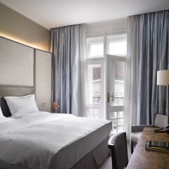 Отель The Emblem Hotel Чехия, Прага - 3 отзыва об отеле, цены и фото номеров - забронировать отель The Emblem Hotel онлайн комната для гостей фото 5