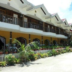 Отель Villa Limpia Beach Resort Филиппины, Лоай - отзывы, цены и фото номеров - забронировать отель Villa Limpia Beach Resort онлайн парковка