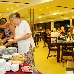 Отель Golden Star Beach Hotel Шри-Ланка, Негомбо - отзывы, цены и фото номеров - забронировать отель Golden Star Beach Hotel онлайн питание фото 3