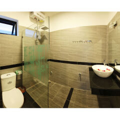 Отель Sunny Garden Homestay ванная