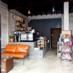 Dilokchan Hostel питание
