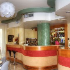 Hotel Ave Кьянчиано Терме гостиничный бар