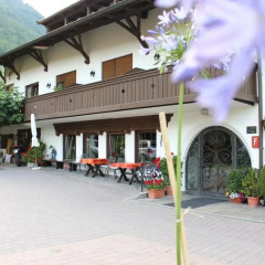 Отель Bründlerhof Марленго парковка