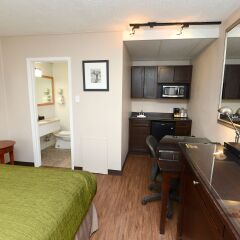 Отель Thriftlodge Saskatoon в номере фото 2