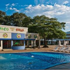 Отель Bourbon Cataratas Convention & Spa Resort бассейн фото 2